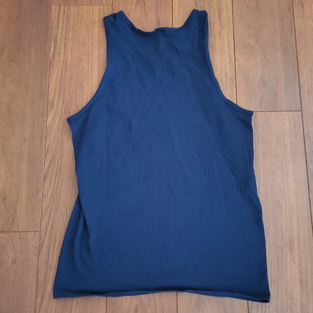 Muscle Tank - Picture 2 of 2